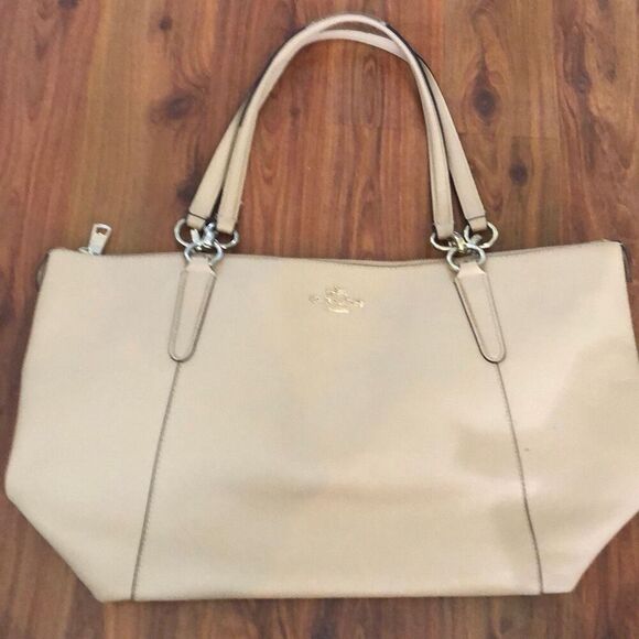 Coach Tan leather tote bag - Picture 1 of 9